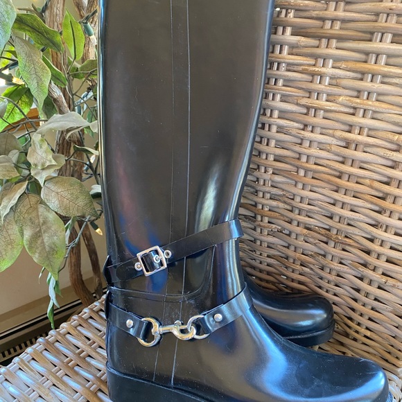 Coach ‘Lori’ Rubber Boots / New / Size 9 - Picture 2 of 6